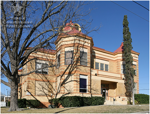 Kinney County Courthouse