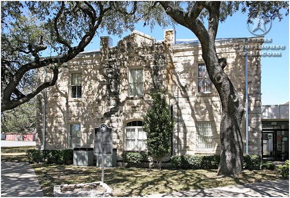 Real County Courthouse