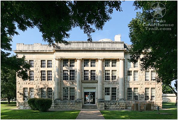 Schleicher County Courthouse